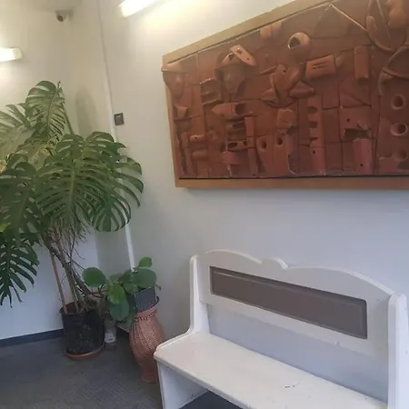 Pazari_ri_studio *